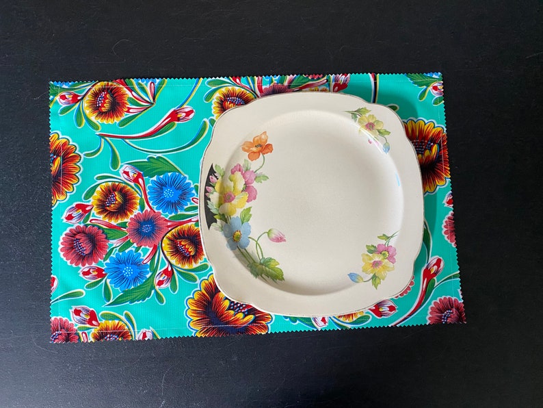 Reversible Mexican floral and red dot print oilcloth placemats image 3