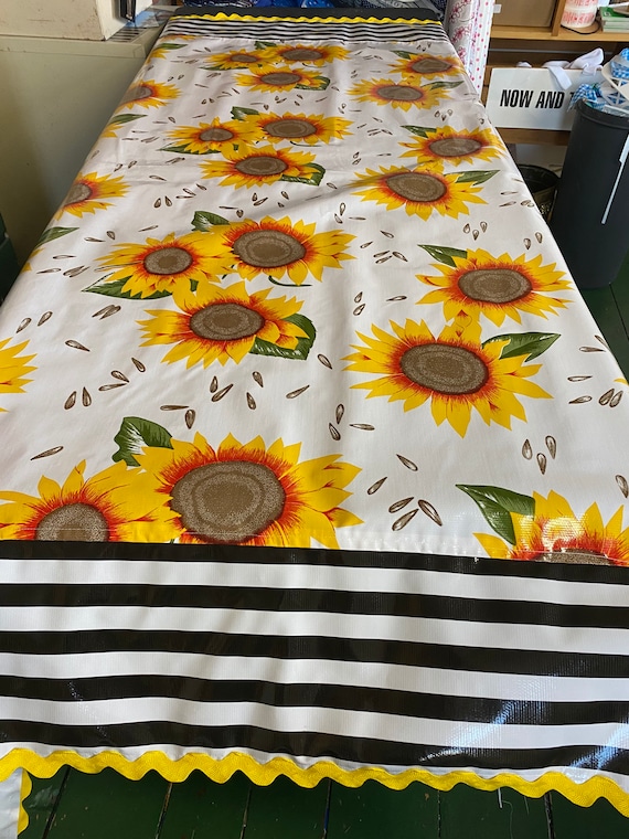 Mantel De Girasoles Con Borde Elástico Para Mesa Rectangular | Meses