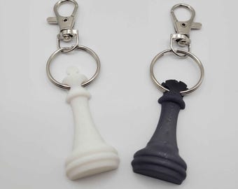 Ensemble de 2 porte-clés pour roi et/ou reine - Par CubeIT