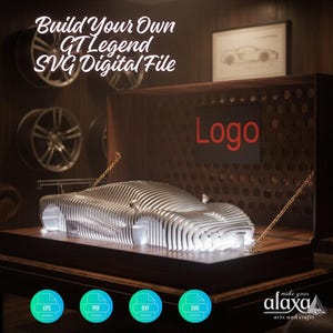 以下が含まれることがあります： Build Your Own GT Legend SVG Digital Fileというテキストが記載されたGT Legendカーモデルのデジタルファイル。画像には、木製の台座の上に置かれた白い層状の3Dカー彫刻と、EPS、PDF、DXF、SVGとラベル付けされた4つの円形アイコンが表示されています。