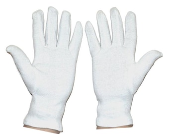 Handhabung von Schmuck, Silberwaren & Antiquitäten
