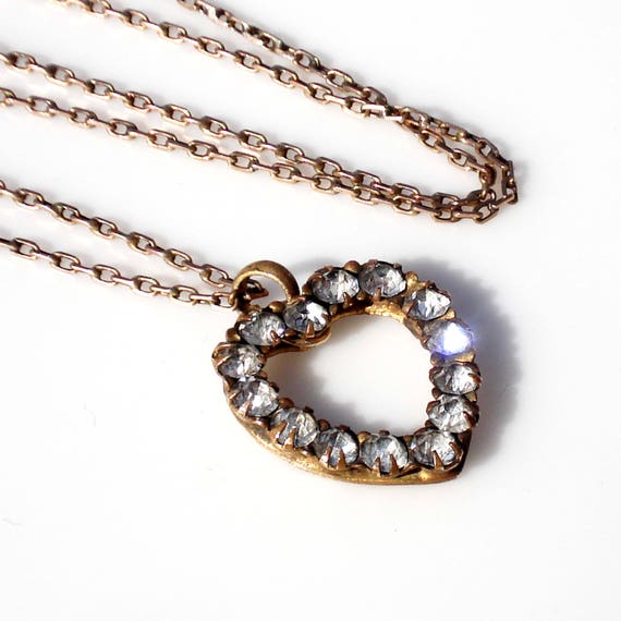 Victorian Revival Heart Charm with Vintage Chain - image 3