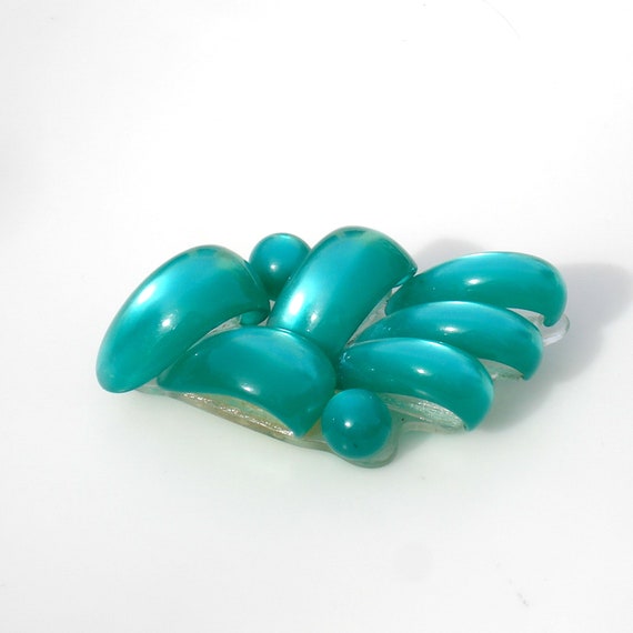 Modernist Green Lucite Brooch - 1940s / Abstract - image 1