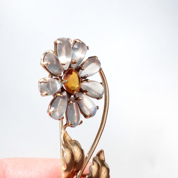 Vintage 14k Gold Moonstone Flower Brooch - image 3