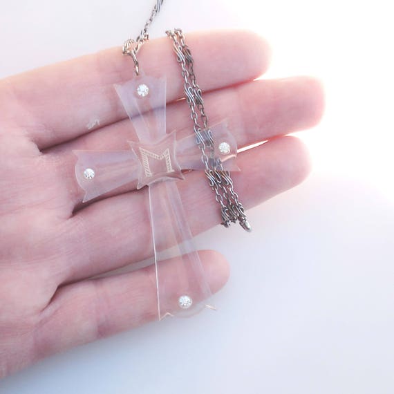 Art Deco Lucite Cross & Antique Platinon Chain - image 9