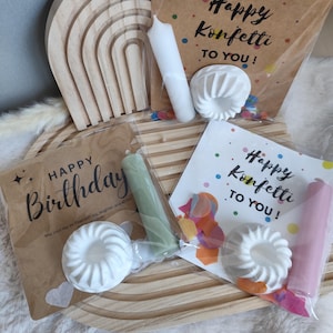 Geburtstag Geschenk Pustekuchen Geschenkidee Kerze Karte Happy Birthday Konfetti Mini Gugelhupf Kuchen einzigartig Mitbringsel Kleinigkeit