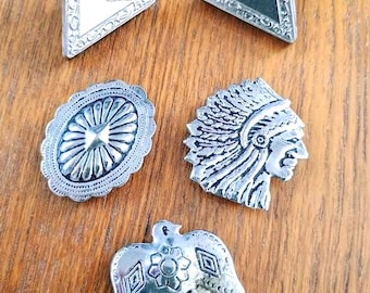 5 Piece Western Shirt Accessory Set - Silvertone Engraved Collar Tips - Concho, Indian Chief & Thunderbird Button Covers - Rodeo Hardware