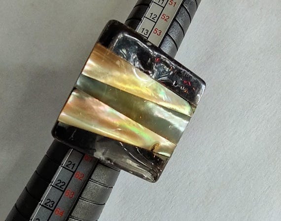 1960s Mod Abalone Statement Ring Size 8--Vintage … - image 4