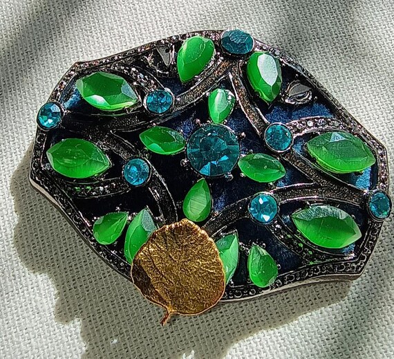 Vintage MONET Rhinestone Brooch with Gold-Dipped … - image 4