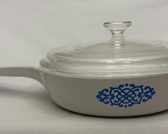 CorningWare-koekepan met glazen deksel P-83-B Blauw macramé 6 1/2" VINTAGE Zeer zeldzaam