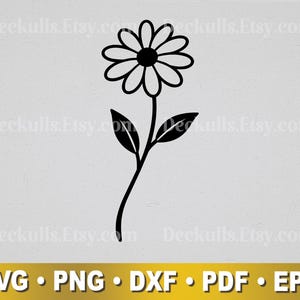 以下が含まれることがあります： 白黒のデイジーの花のイラスト。花の中心には暗い円があり、その周りに花びらがあります。茎はわずかに曲がり、2枚の葉があります。画像の下部には「SVG • PNG • DXF • PDF • EPS」というテキストがあります。