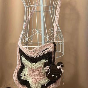 Frilly Crochet Star Bag Pattern – Trendy & Easy PDF Tutorial for Cute Handmade Bags