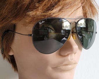 Vintage Ray Ban Aviator Sunglasses with Original Tan Leather Case, Cool Black Frames Classic Eighties Shades, Pilot Glasses, Cop Shades