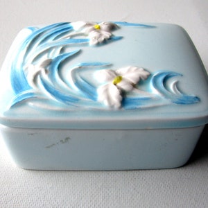 Vintage Baby Blue Ceramic Lidded Trinket Box or Soap Dish with Pretty White Iris Design, Treasure Box, Ring Box, MCM Jewelry Box, Fifties