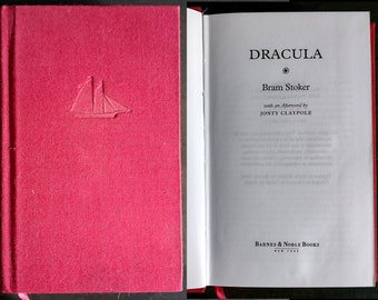 Dracula by Bram Stoker - Red pocket Sized Edition With Satin Ribbon Bookmark, Gold Page Edges, Giftable Vintage Gothic Horror, Vampire Fans