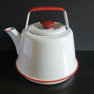 Vintage White & Red Metal Enamel Tea Kettle, Nice Large Kettle for Use, Modern Kitchen Decor, Camping, Hiking, Pretty, Farmhouse Enamelware