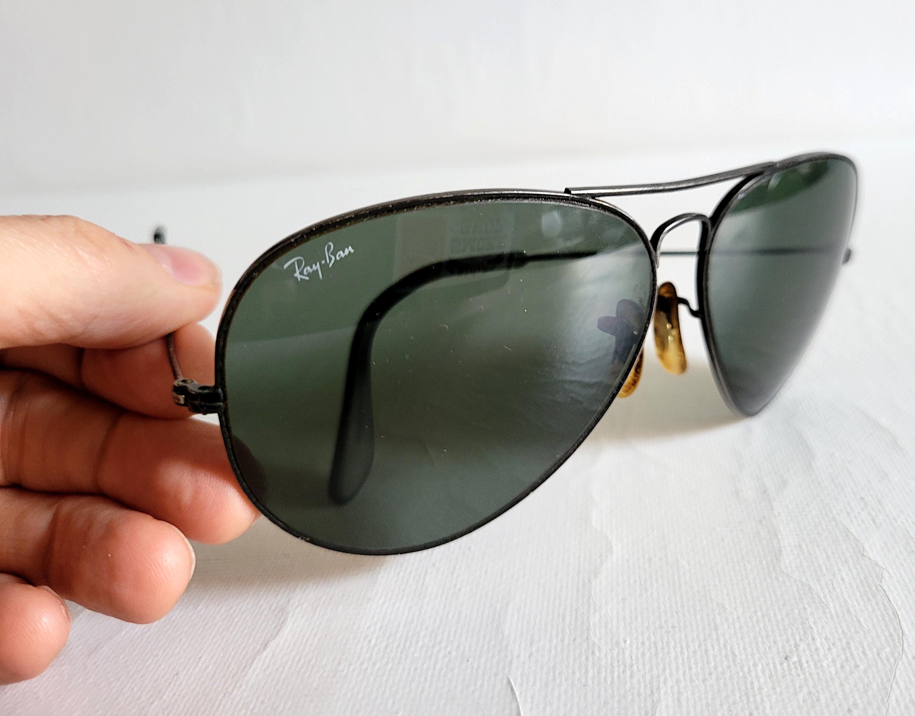 Vintage Ray Ban Aviator Sunglasses With Original Tan Leather  display picture 1