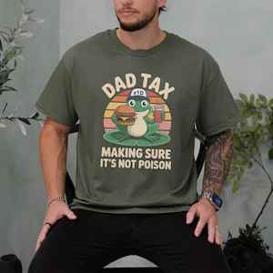 Funny Dad Tax T-Shirt Making Sure It&#39;s Not Poison, Retro Foodie Father Tee, Cute Snack Joke Shirt for Daddy, Papa, Father&#39;s Day Gift