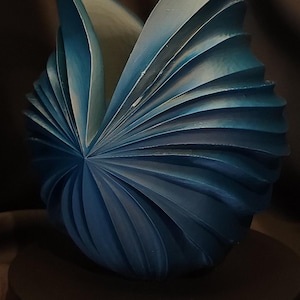 Solaria Vase
