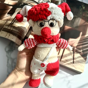 Handmade Crochet Clown Plush - Soft Stuffed Toy, Unique Amigurumi Gift, Cute Circus Doll, Handmade Collectible, Gift for Kids and Adults