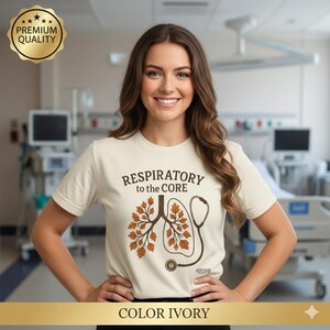 Camiseta "Respiratory to the Core" | Camiseta de Outono para Terapia Respiratória | Estampa de Inaladores para Pulmões no Outono | Camiseta de Raio-X Pulmonar | Presente de Ação de Graças para Terapeutas Respiratórios