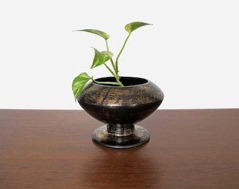 Mid-Century Freeman-McFarlin Pottery Planter El Monte California Gold and Black