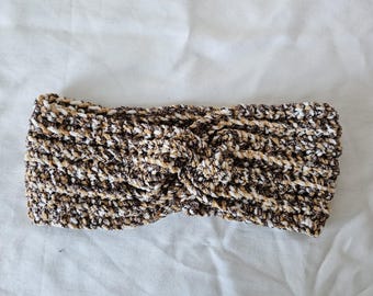 Diadema de canalé de crochet