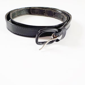 1950s 60s Vintage Patent Leather Narrow Plastic Ladies Belt