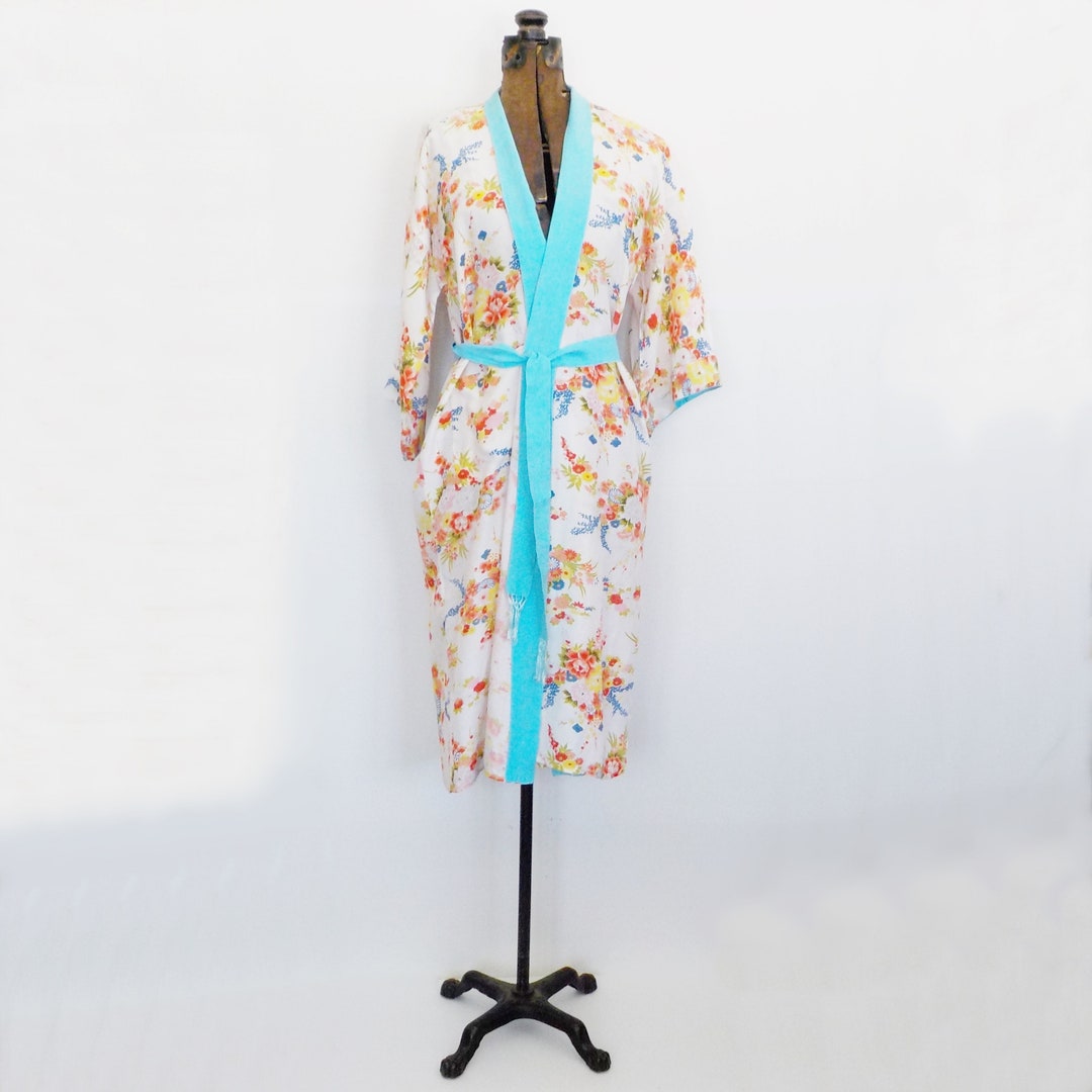 Vintage Ladies Floral Robe - Etsy