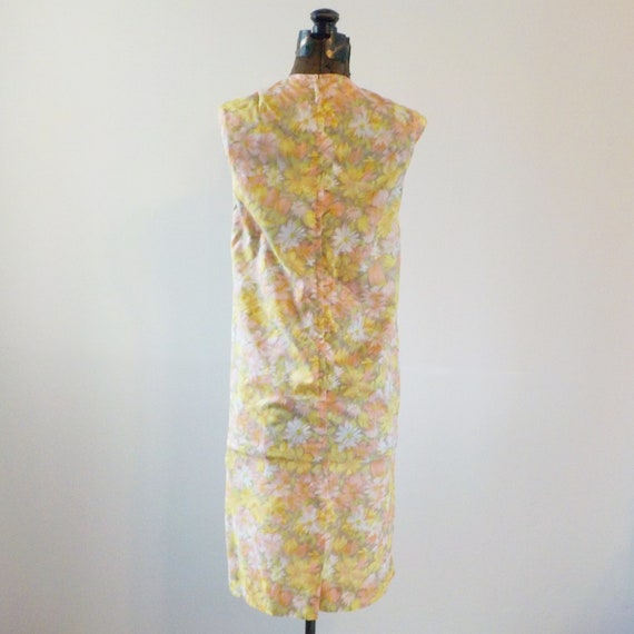 Vintage Spring Summer Shift Dress Floral Shift 19… - image 3