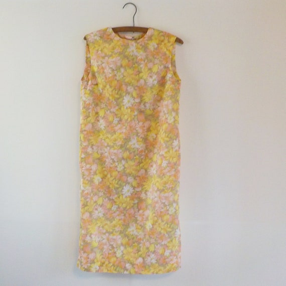 Vintage Spring Summer Shift Dress Floral Shift 19… - image 5