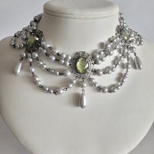 Spring Sparkle Lotus Pearl Tudor Necklace, Renaissance Medieval Costume Jewelry,  Wedding Bridal, Regency Victorian Jewelry
