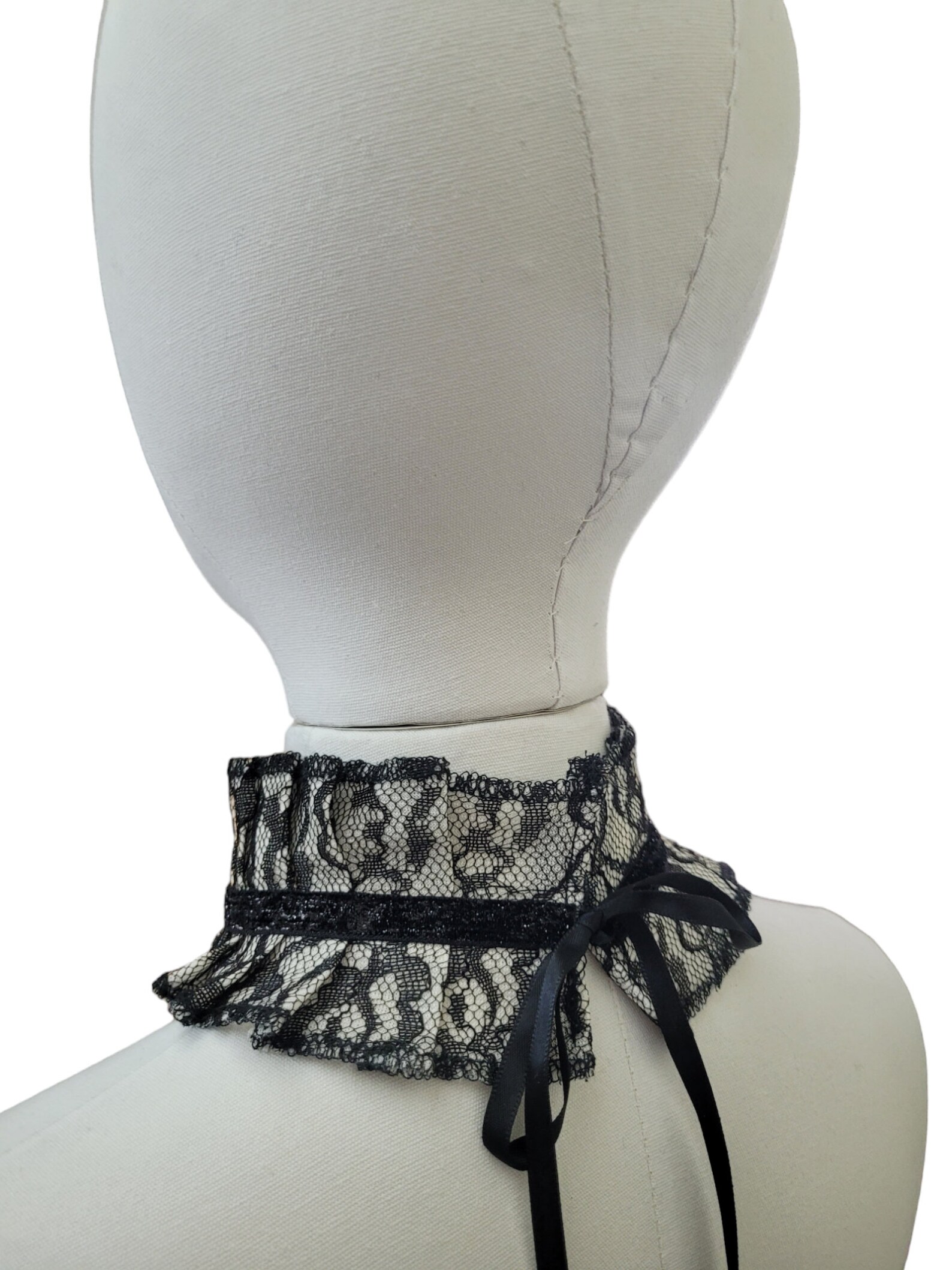 White and Black Lace Pearl Cameo, Victorian Neck Ruff Choker, Ruffled ...