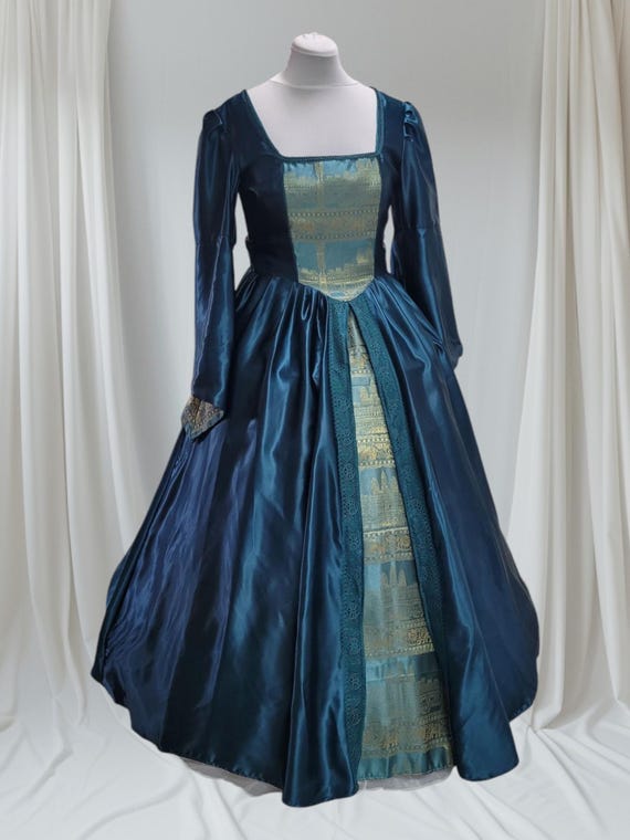 anne boleyn blue dress Anne Boleyn purple ball gown Tudor Queen Elizabeth Anne Boleyn Costume purple dress Mary Boleyn Ball Gown Custom Made