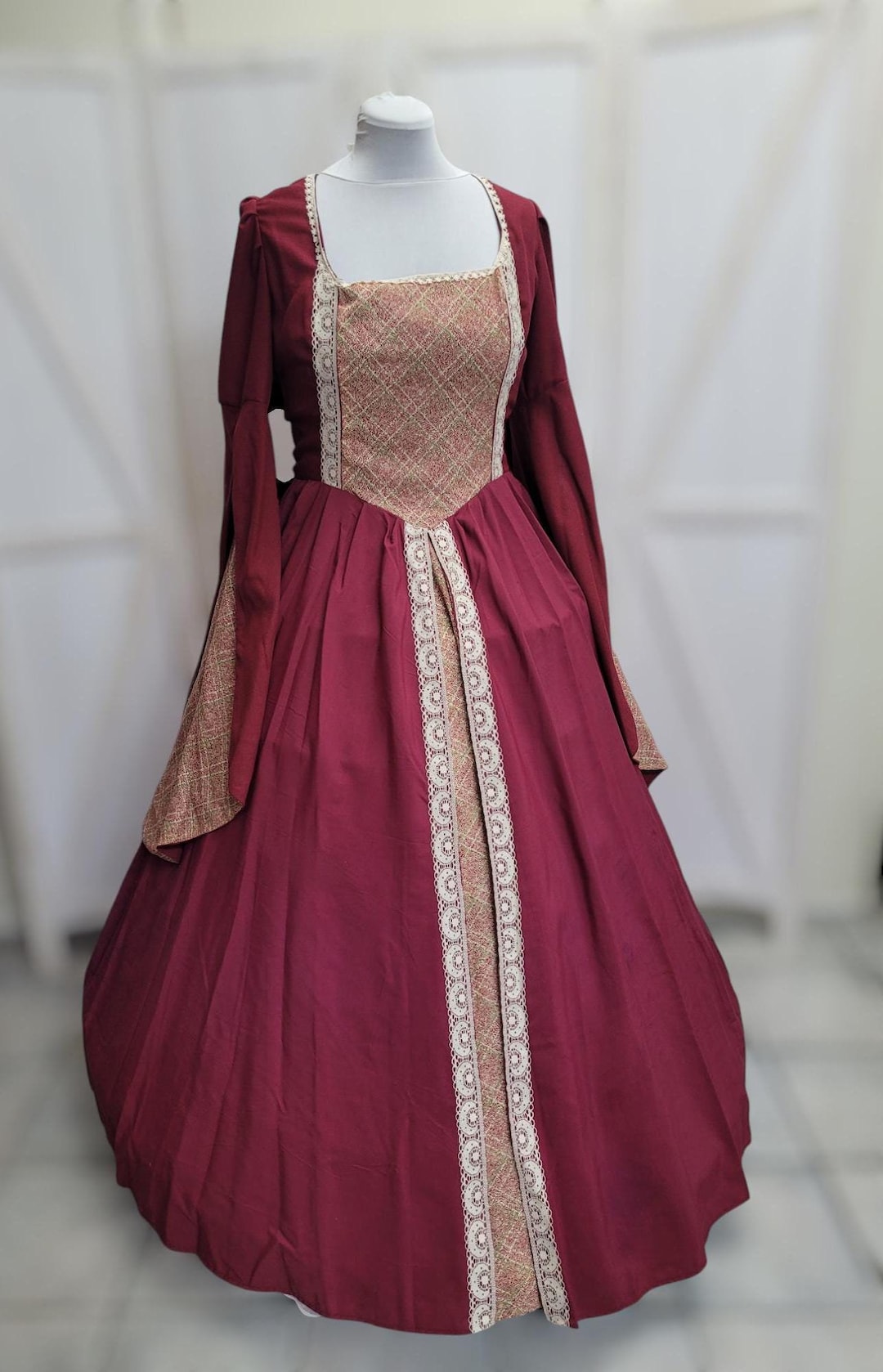 bust-46-dark-red-tudor-anne-boleyn-dress-game-of-thrones-gown