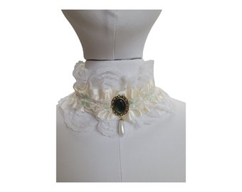 Ivory Ruffle and Lace Cameo With Pearl, Victorian Neck Ruff Choker ...