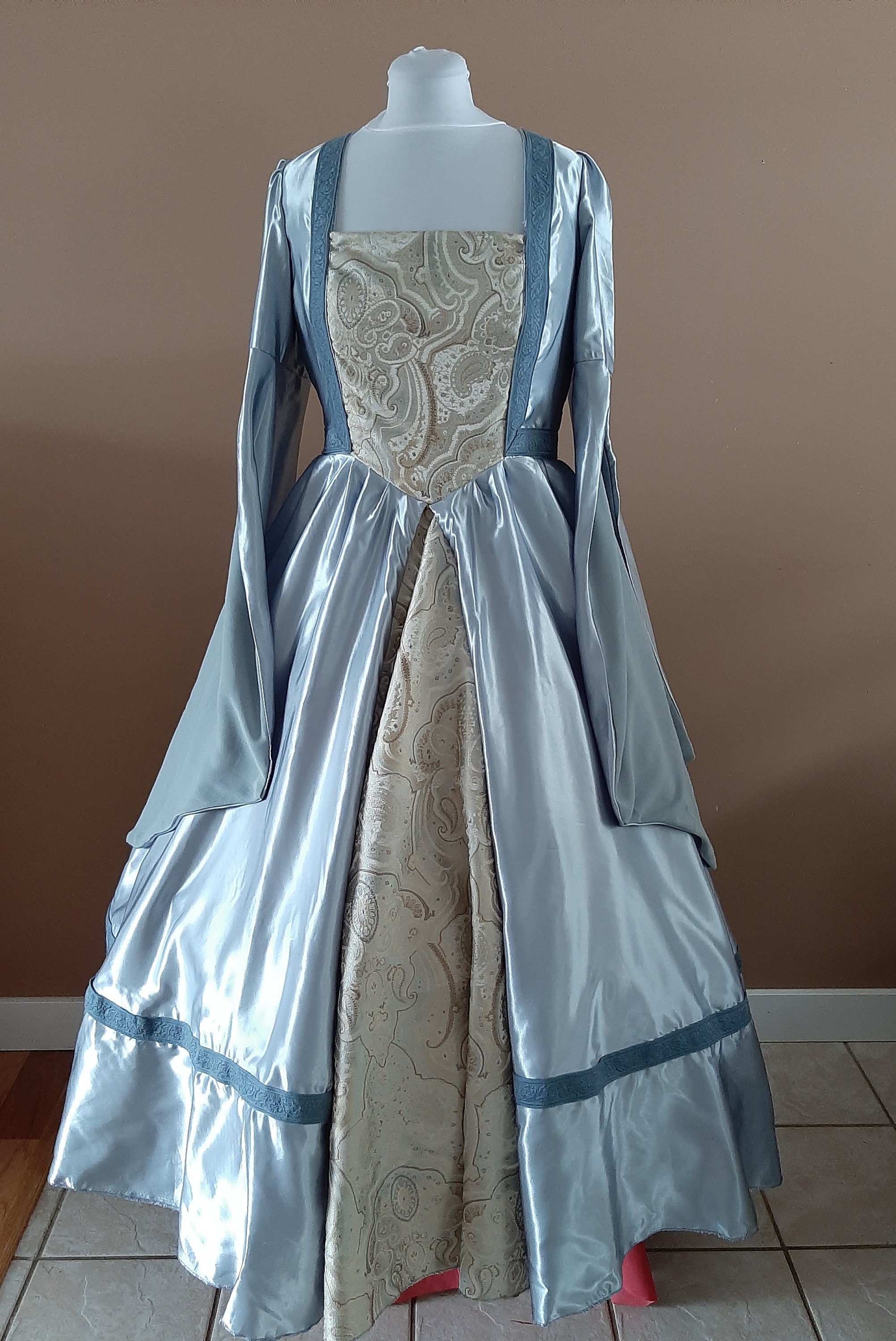 Bust 47 Silver Blue Tudor Anne Boleyn Dress Game of | Etsy