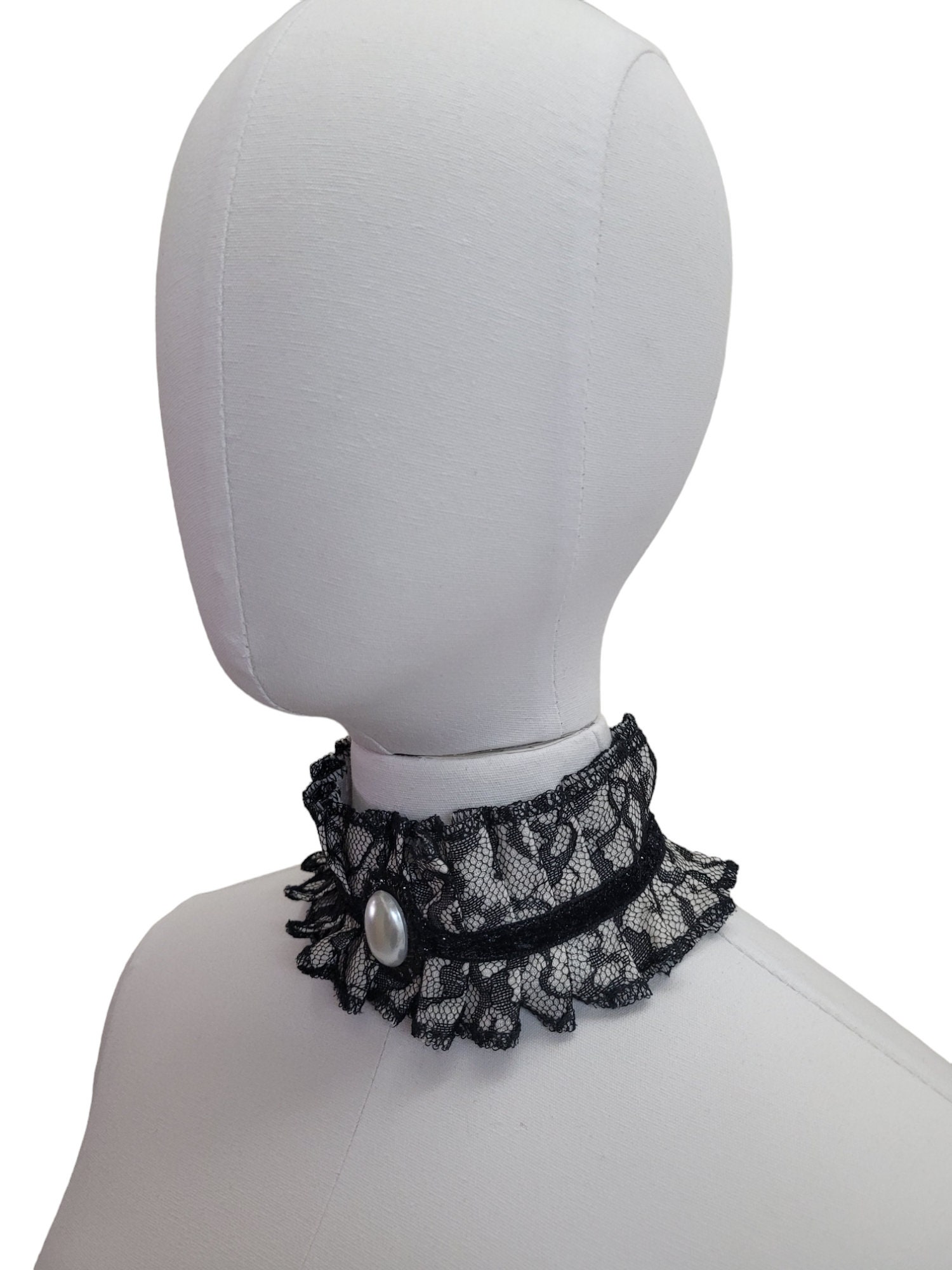 White and Black Lace Pearl Cameo, Victorian Neck Ruff Choker, Ruffled ...