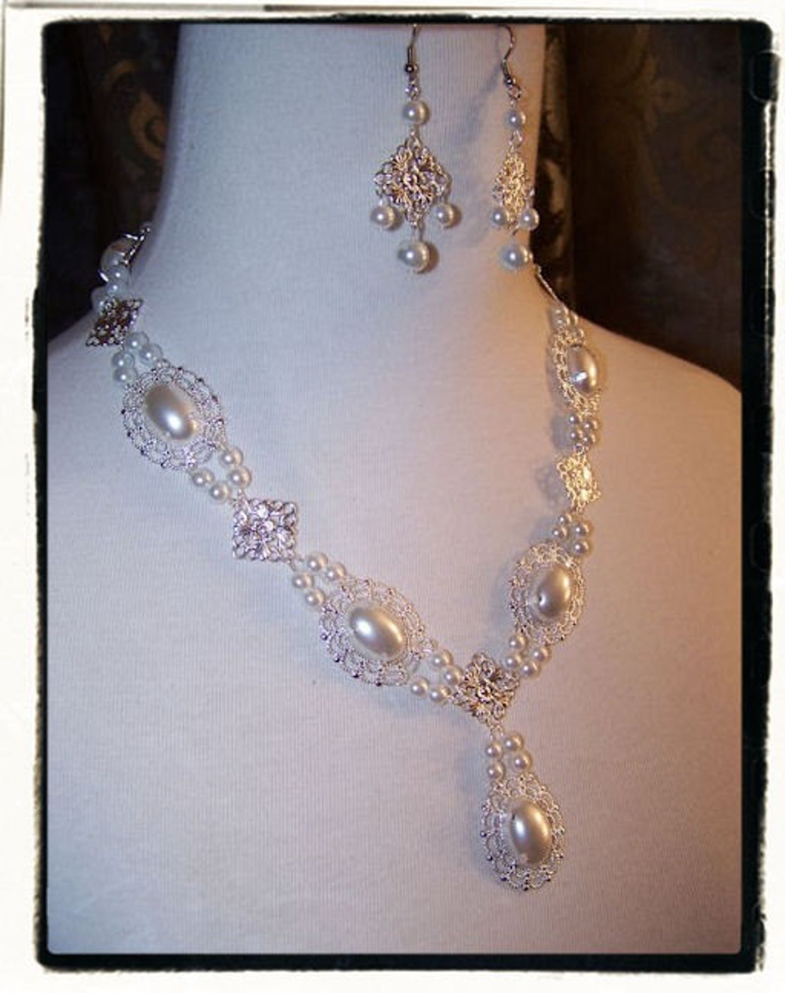 Desire Pearl Tudor Necklace Renaissance Medieval Costume - Etsy