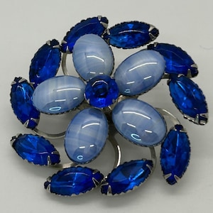 Vintage Blue Cabochon Brooch & Rhinestone Floral Acrylic 1940s-1950s