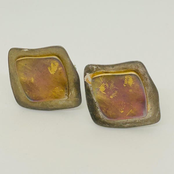 Modernist Clip-on Earrings Metal Bi-Tone Silver and Gold Tone Brutalist Vintage