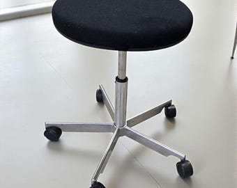 Design Bauhaus Fritz Hansen Büro Arbeits Rollhocker Hocker Stuhl Made in Denmark Arbeitshocker