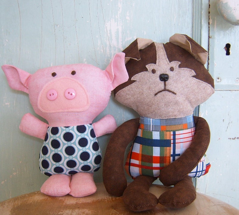 Toy Pattern PDF Three little pigs and the big bad wolf. image 3