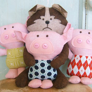 Toy Pattern PDF Three little pigs and the big bad wolf. image 1