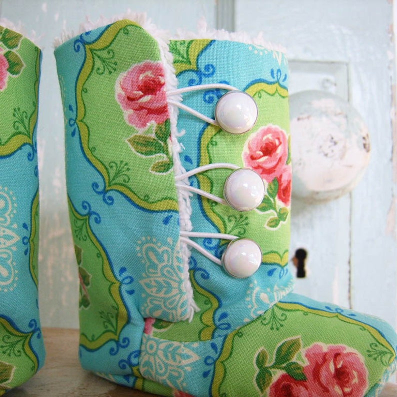 Baby Booties PDF sewing pattern for DIY baby shoes Sewing Pattern Button Boots DIY Baby Shoes. Baby Boots sewing pattern