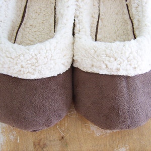 Shoe Sewing Pattern. Lambs Wool Loafers Women's size 5 to 11.  PDF Sewing Pattern.  Best Slippers Ever Pattern.  This is my favorite!