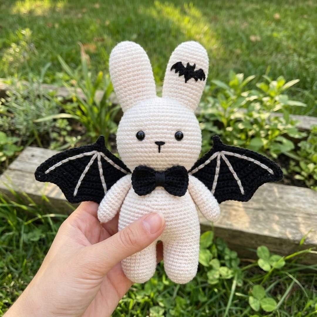 Crochet Bat Bunny Amigurumi Doll Handmade Plush Toy Cute Gothic Rabbit ...