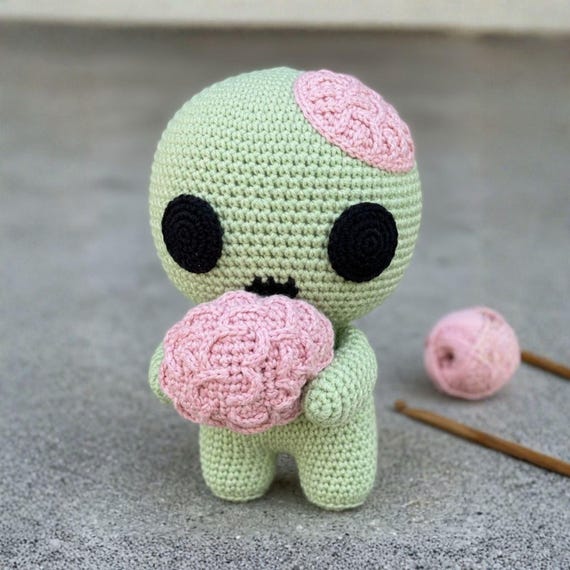 Crochet Zombie Doll Amigurumi Handmade Plush Toy Cute Brain Monster Gift Kawaii Halloween Decor Soft Doll 4-12 Inches for Kids