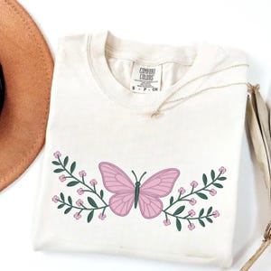Butterfly Floral Machine Embroidery Design Pink Spring Flower Pattern for Towel Pillow Bag Delicate Botanical Digital Stitch File Gift Idea