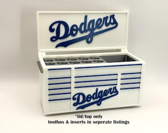 Caja de herramientas con soporte para tarjetas de presentación y bolígrafos, inspirada en los LA Dodgers de la MLB: miniorganizador de escritorio con caja de herramientas